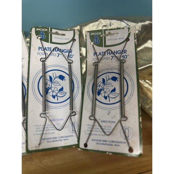 PLATE HANGERS Lot of 6 Adjustable 7” -10" Collector Plate Displays New Old Stock - Picture 4 of 5